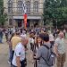 Kada tišina prestaje da bude rešenje: Skup podrške Dušku Đorđeviću na Đačkom trgu u Kragujevcu 1