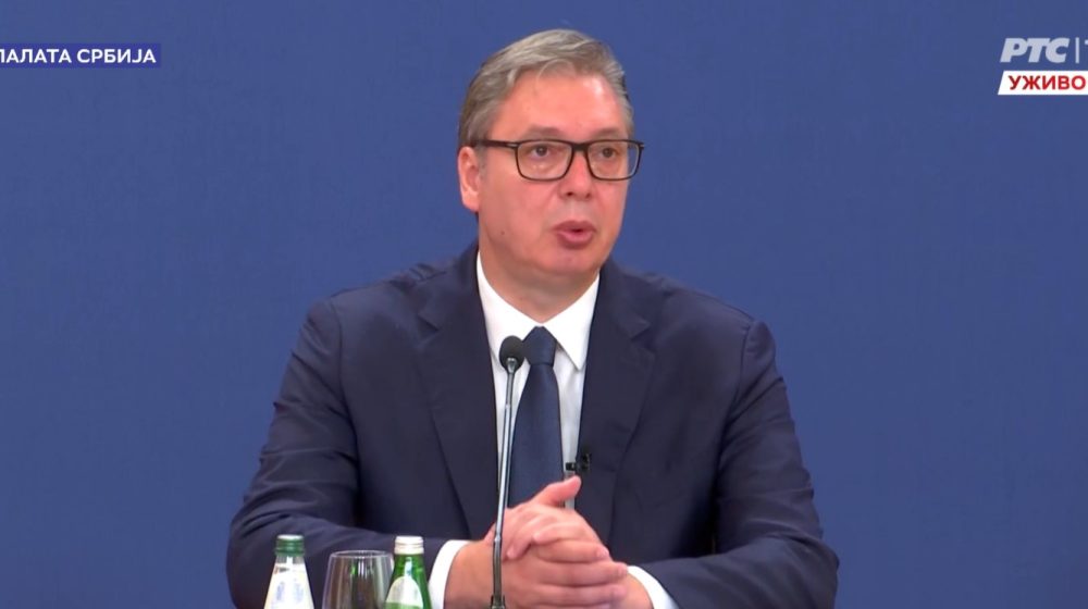 Vučić najavio jeftinije lekove: Doplata će biti manja od 10 do 40 odsto 14