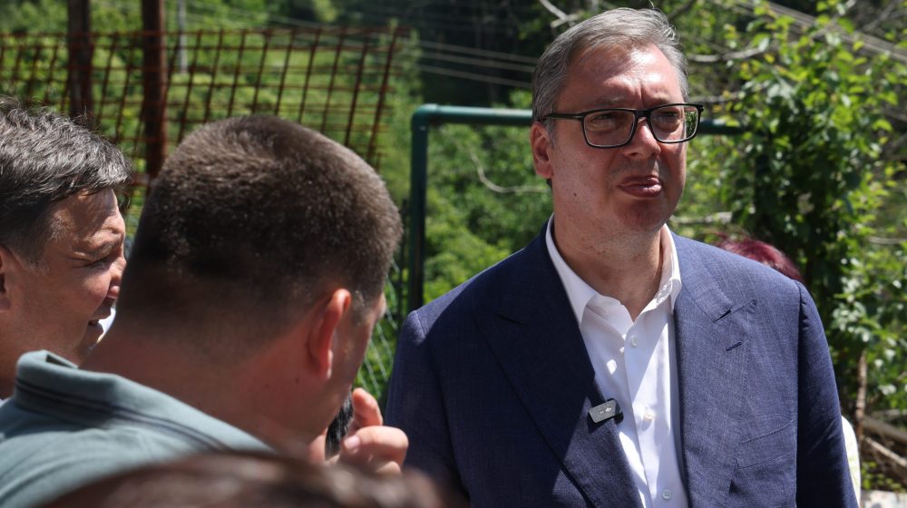 Vučić najavio ostavku: Dojče vele piše – šta se iza toga krije? 8