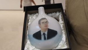 Vučić na izložbi Sinhue: Kina ima "oko tigra" 7 Vučić na izložbi Sinhue: Kina ima "oko tigra" 4