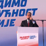 Boban Stojanović o skupovima studenata i SNS-a: Jedini zaključak je da Vučić ne sme da raspiše izbore 19