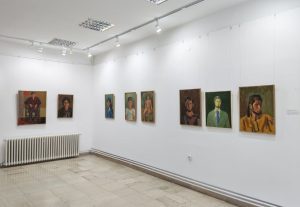 Slike, crteži, grafike: Izložba posvećena zaostavštini svestranog umetnika Miloša S. Maksimovića u kragujevačkom Malom likovnom salonu
