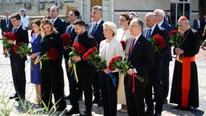 Između deklaracija i detonacija: Autorski tekst bivšeg ambasadora o tome zašto je Evropi potreban novi Helsinki 9 Između deklaracija i detonacija: Autorski tekst bivšeg ambasadora o tome zašto je Evropi potreban novi Helsinki 5