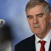 Beriša najavio da će Ministarstvo za ljudska i manjinska prava reagovati povodom izjave Snežane Paunović 10