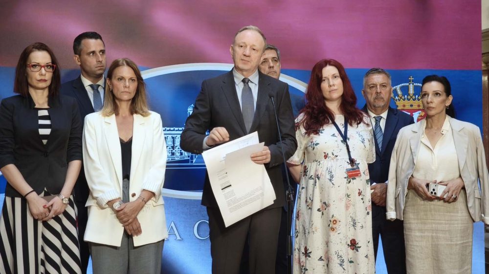 SSP: Vučićev portal jeftin paravan vlasti, prijave o kriminalu u se kriju u fiokama 5