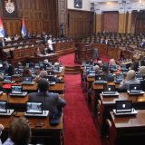 Koliko novca je dovoljno za izbornu kampanju, prema narodnim poslanicima? 7