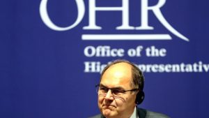 Agonija oko izbora novog Visokog predstavnika u BiH se nastavlja: Šmit od danas u penziji, OHR u tehničkom mandatu