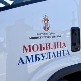 Predsedniče Vučiću, jedno vozilo nije zdravstvena politika 1