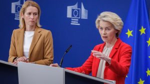 Euraktiv: Otvoreni „rat“ za prevlast između Ursule fon der Lajen i Kaje Kalas