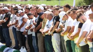 Sutra se obeležava godišnjica genocida nad Bošnjacima u Srebrenici: Posmtni ostaci deset žrtava stigli u Potočare 5
