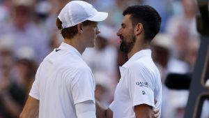 Novak Đoković i Janik Siner, Foto: EPA/TOLGA AKMEN EDITORIAL USE ONLY