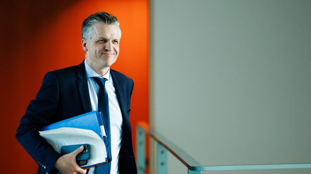 Kancelarov čovek od poverenja dobija važan položaj 7