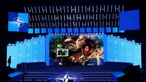 Tramp stigao na samit NATO u Ankari: "Dolazim samo radi Erdogana" (VIDEO) 10