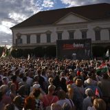 "Nećemo dozvoliti diktaturu Petera Mađara": Kako je bilo na protestu Orbanovih pristalica protiv smene predsednika Tamaša Suljoka? 3