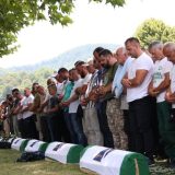 Mađarski list o 31 godini od genocida u Srebrenici: O činjenicama nema pregovora niti kompromisa, u Srbiji zločinci heroji 4