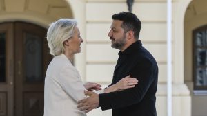 Da li je inicijativa sada u rukama Kijeva? 19 Da li je inicijativa sada u rukama Kijeva? 12