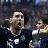 Lionel Mesi, Argentina