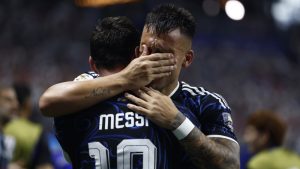 (VIDEO) Proslava za pamćenje u svlačionici nakon plasmana Argentine u finale Mundijala
