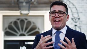 Bernam uklonio saradnike Starmera: Šta novi sastav vlade govori o pravcu u kojem ide Britanija?