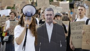 Zašto svrgavanje Fedorova izaziva proteste? 3 Zašto svrgavanje Fedorova izaziva proteste? 3