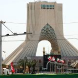 Intezivirani vazdušni udari SAD na Iran: Napadi usmereni na uništavanje puteva, mostova i infrastrukture 2
