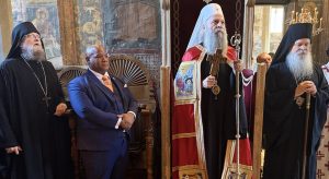 Patrijarh Porfirije i pastor Berns stigli u manastir Visoki Dečani