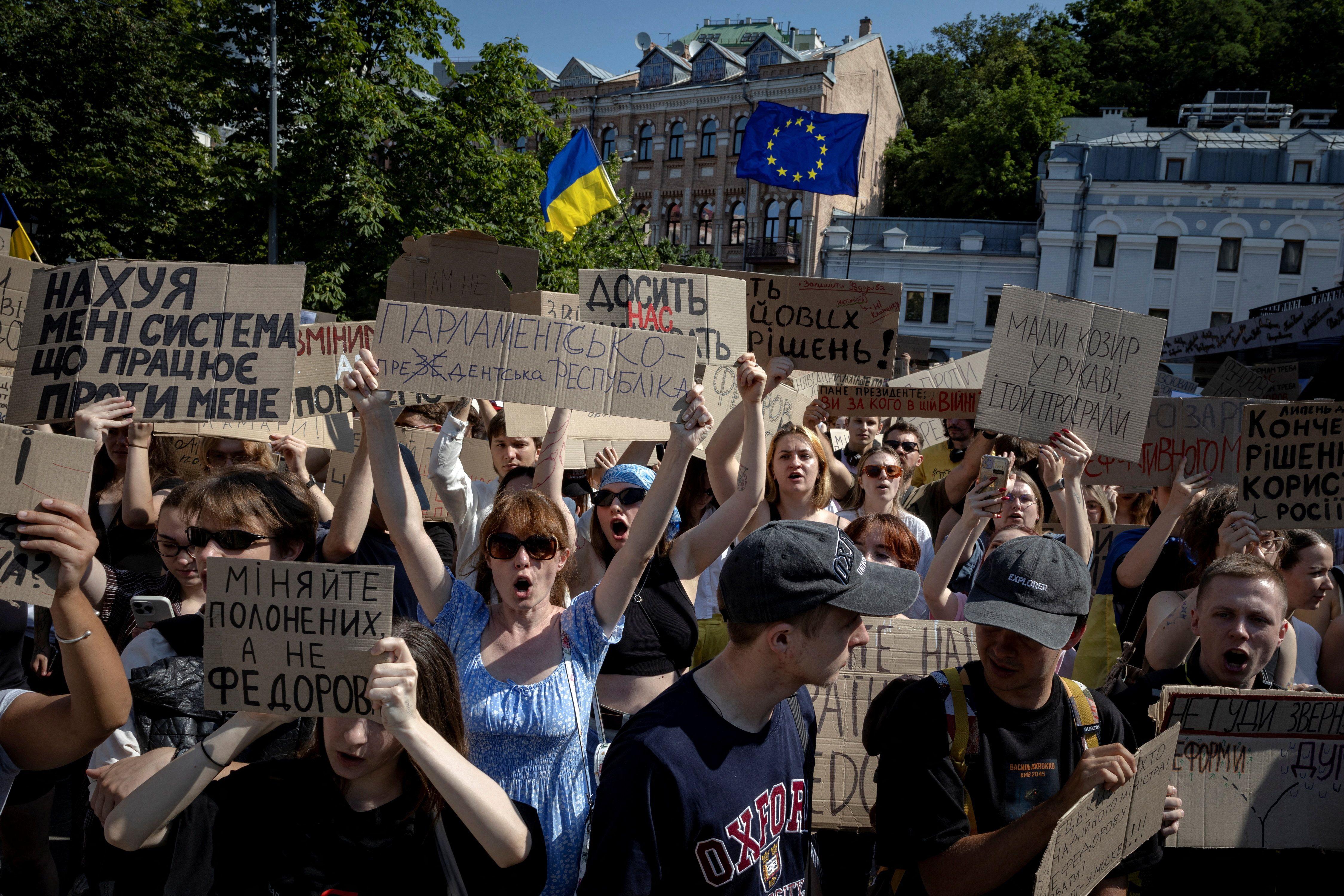 demonstranti u kijevu, protest podrške fedorovu