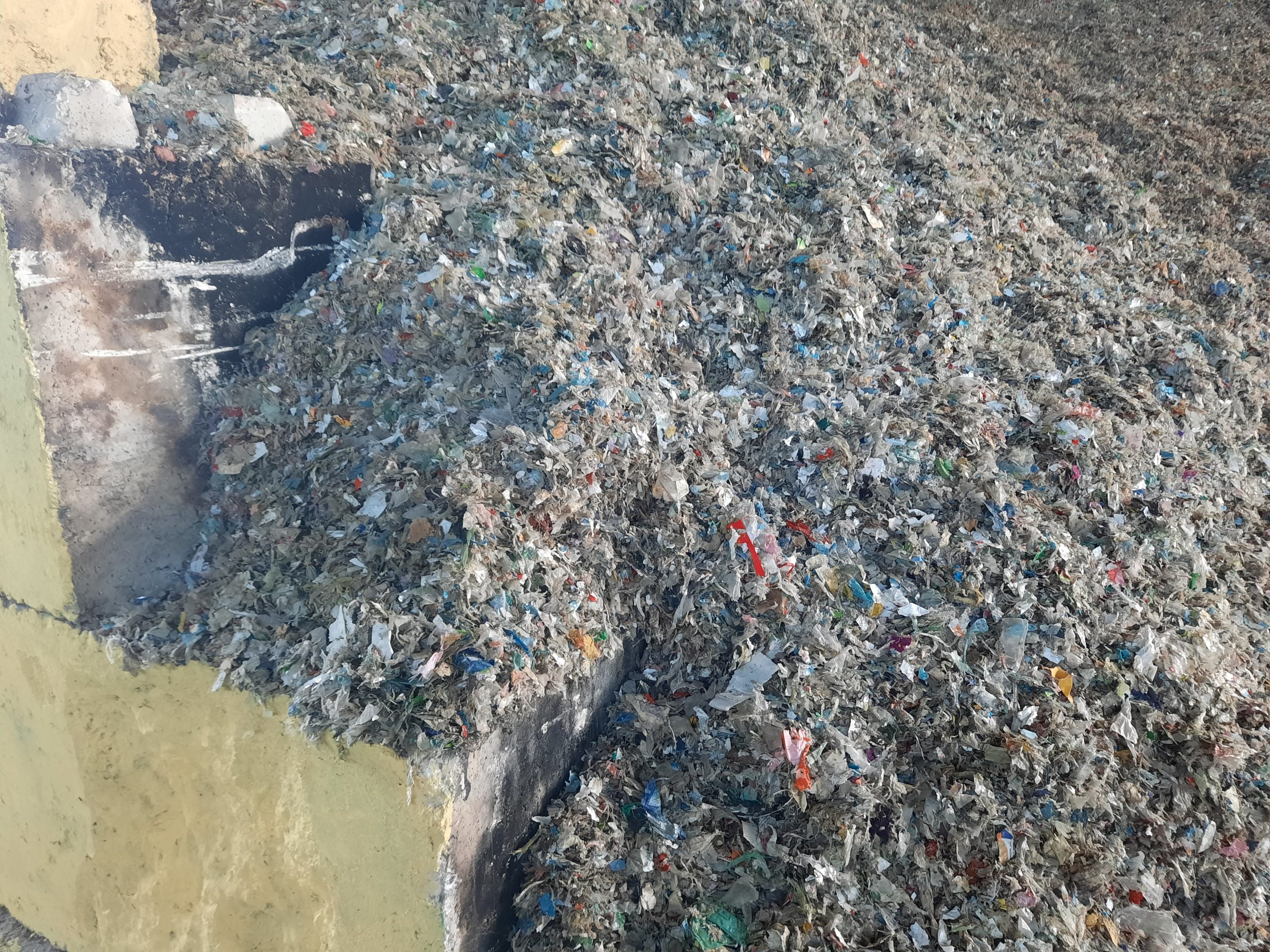 Otpad kao alternativno gorivo: Titan cementara u Solunu smanjuje emisije CO2 (FOTO) 4 Otpad kao alternativno gorivo: Titan cementara u Solunu smanjuje emisije CO2 (FOTO) 4