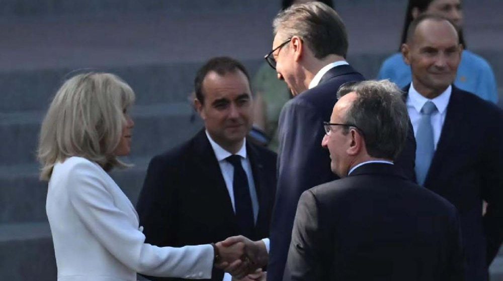 Denis Avdagić o maršu u Parizu: Činjenica da je Vučić sedeo u prvom redu mogla bi da znači i da je bio posebno pozvan 7