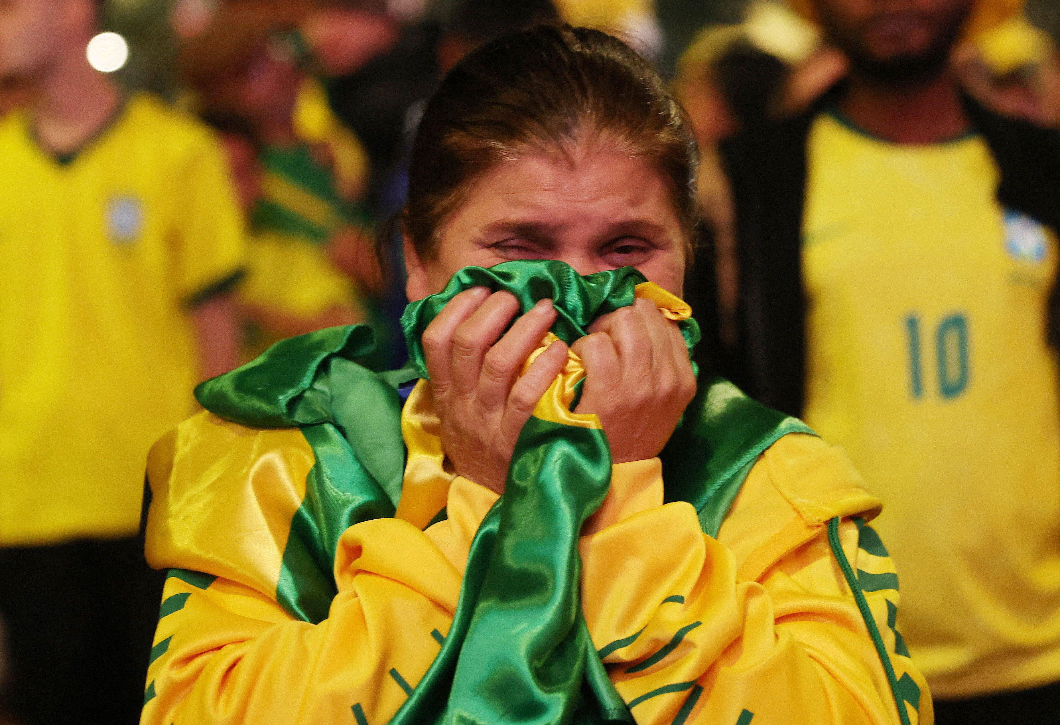 Norveška izbacila Brazil, Englezi preživeli dramu na 2.000 metara 3 brazil, brazilski navijači, tuga brazilaca