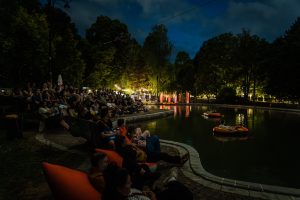 Autobusom do Prizrena, pa taksijem do Peći, a tamo - svi pričaju srpski: Reporterka Danasa na festivalu na Kosovu 12 Autobusom do Prizrena, pa taksijem do Peći, a tamo - svi pričaju srpski: Reporterka Danasa na festivalu na Kosovu 8