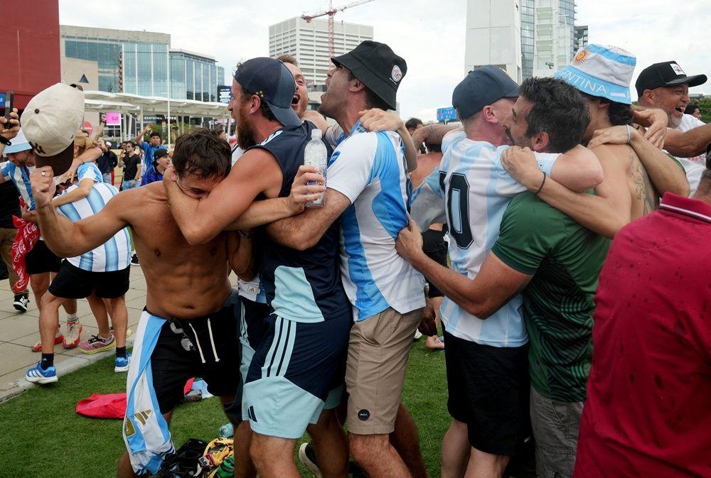 Mojih pet utisaka o Svetskom prvenstvu u fudbalu 5 navijači argentine, argetinski navijači, svetsko prvenstvo u fudbalu
