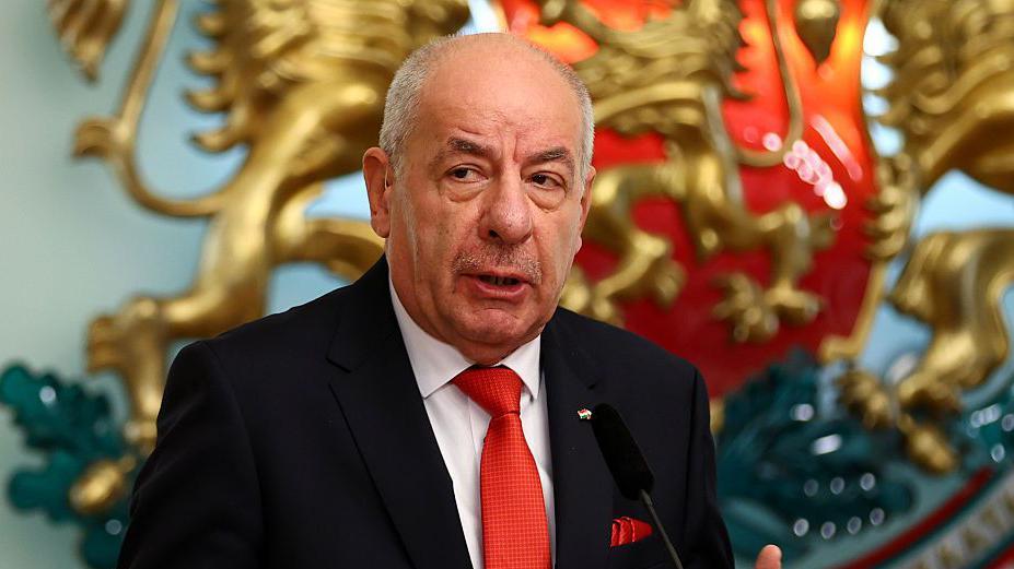 Mađarski predsednik podnosi ostavku 9