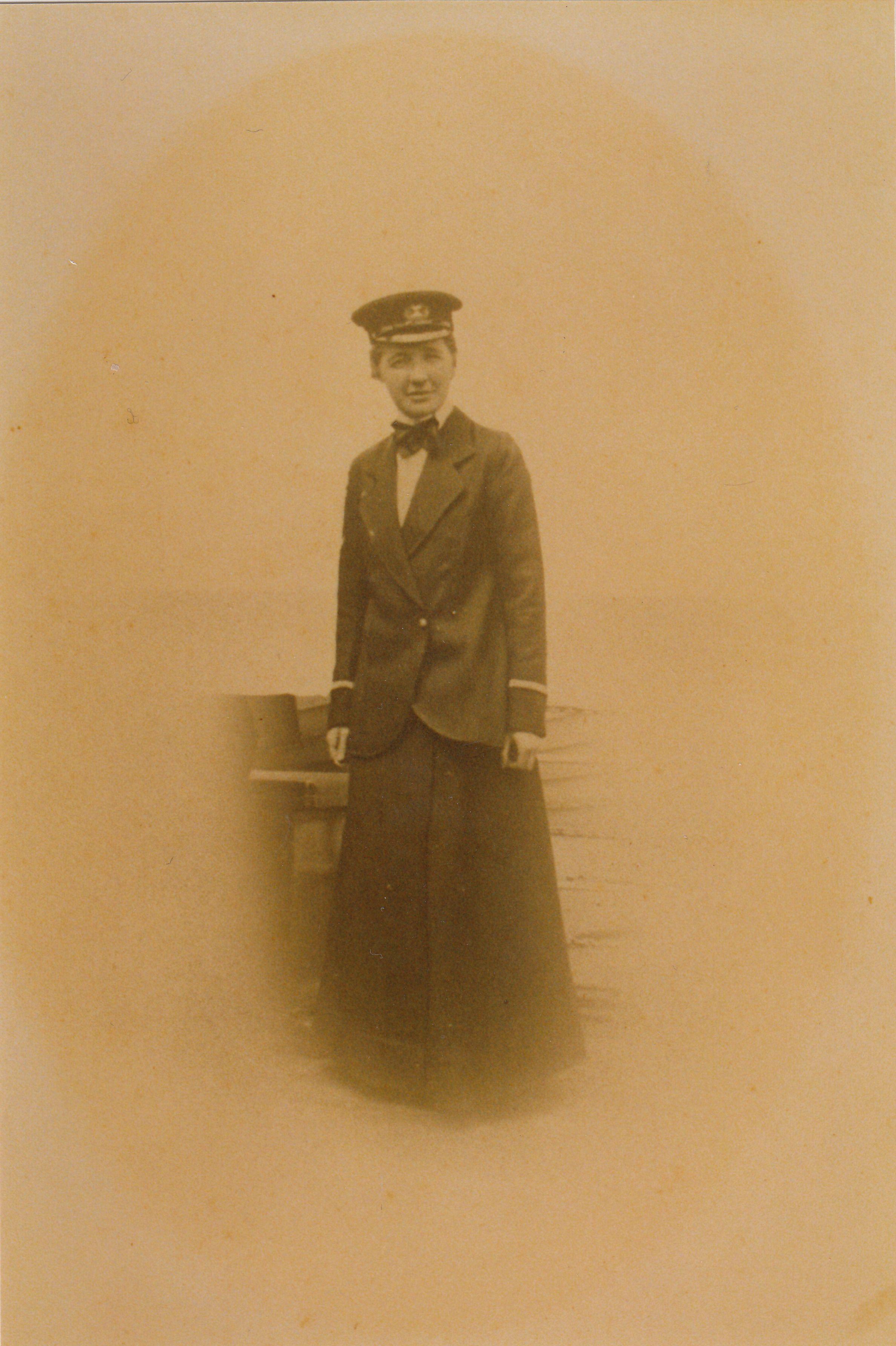 Fotografija uslikana tokom putovanja u Japan na brodu Glenlogan 1913. godine