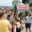 Nišlije blokirale Bulevar Nemanjića, protive se izgradnji pruge u Panteleju 8