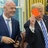 "Halo, ovde Donald": Nemački mediji pišu - Infantino zaslužio crveni karton 4