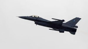 Uzbuna na Zakintosu: F-16 prinudno sleteo na aerodrom, pa se zapalio 1