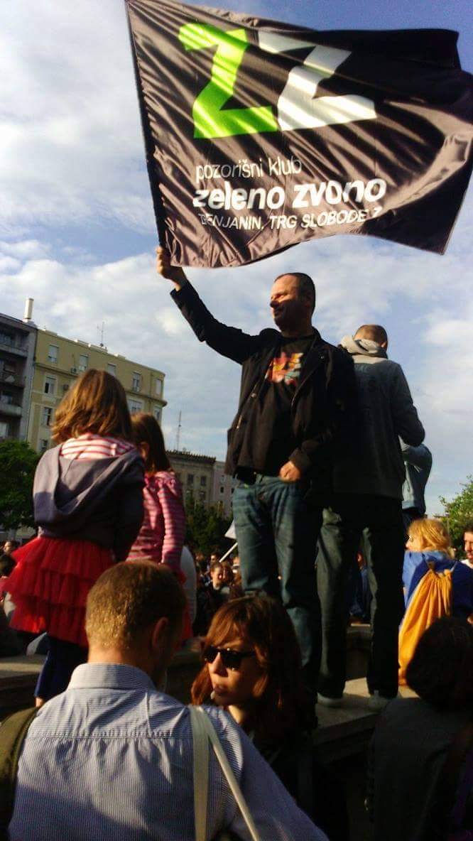 „Ljudi, hajde da ga ponovo sagradimo“: Tri i po decenije od nastanka zrenjaninskog alternativnog kluba Zeleno zvono 7