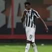 Zahtevaju ukidanje disciplinske mere: Partizan ulaže žalbu na crveni karton Dembe Seka 7