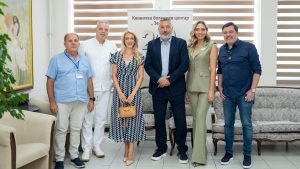 Poeni za humanost: Fondacija Mozzart uručila vredne aparate Odeljenju urologije KBC Zemun 3