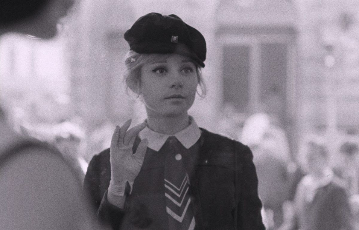 U Vremeplovu filmovi Bulajića, Kokana Rakonjca, Živka Nikolića, u muzičkom delu koncert Caneta i Partibrejkersa: Uzbudljiv program 73. Pule 2 U Vremeplovu filmovi Bulajića, Kokana Rakonjca, Živka Nikolića, u muzičkom delu koncert Caneta i Partibrejkersa: Uzbudljiv program 73. Pule 2