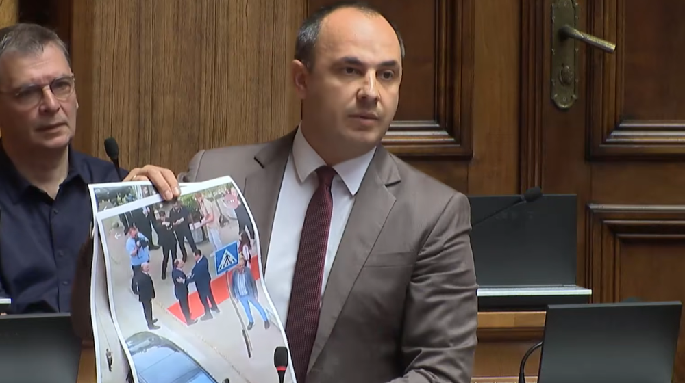 Ivanović (NPS): Predsednika Albanije u Bujanovcu obezbeđivali nepoznati ljudi sa dugim cevima 9