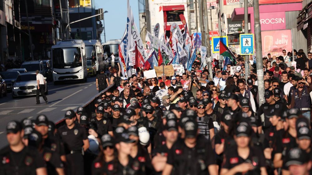 anti-nato demonstracije