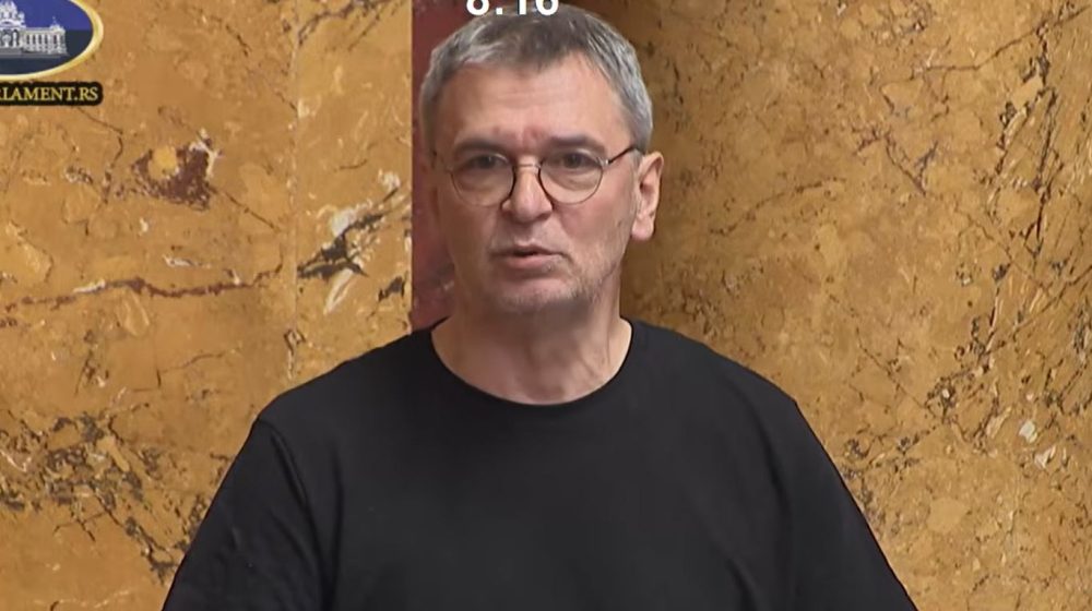 "Ništa hrabrije od Vas nisam sreo": Ćuta u Skupštini pitao Macuta da li zna da peva 11