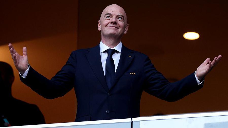 Predsednik FIFA najavljuje Svetsko prvenstvo od 64 učesnika - nada za Srbiju 9