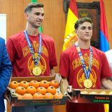 Neobičan poklon za svetske prvake u fudbalu - 150 kilograma paradajza 8