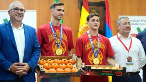 Neobičan poklon za svetske prvake u fudbalu – 150 kilograma paradajza