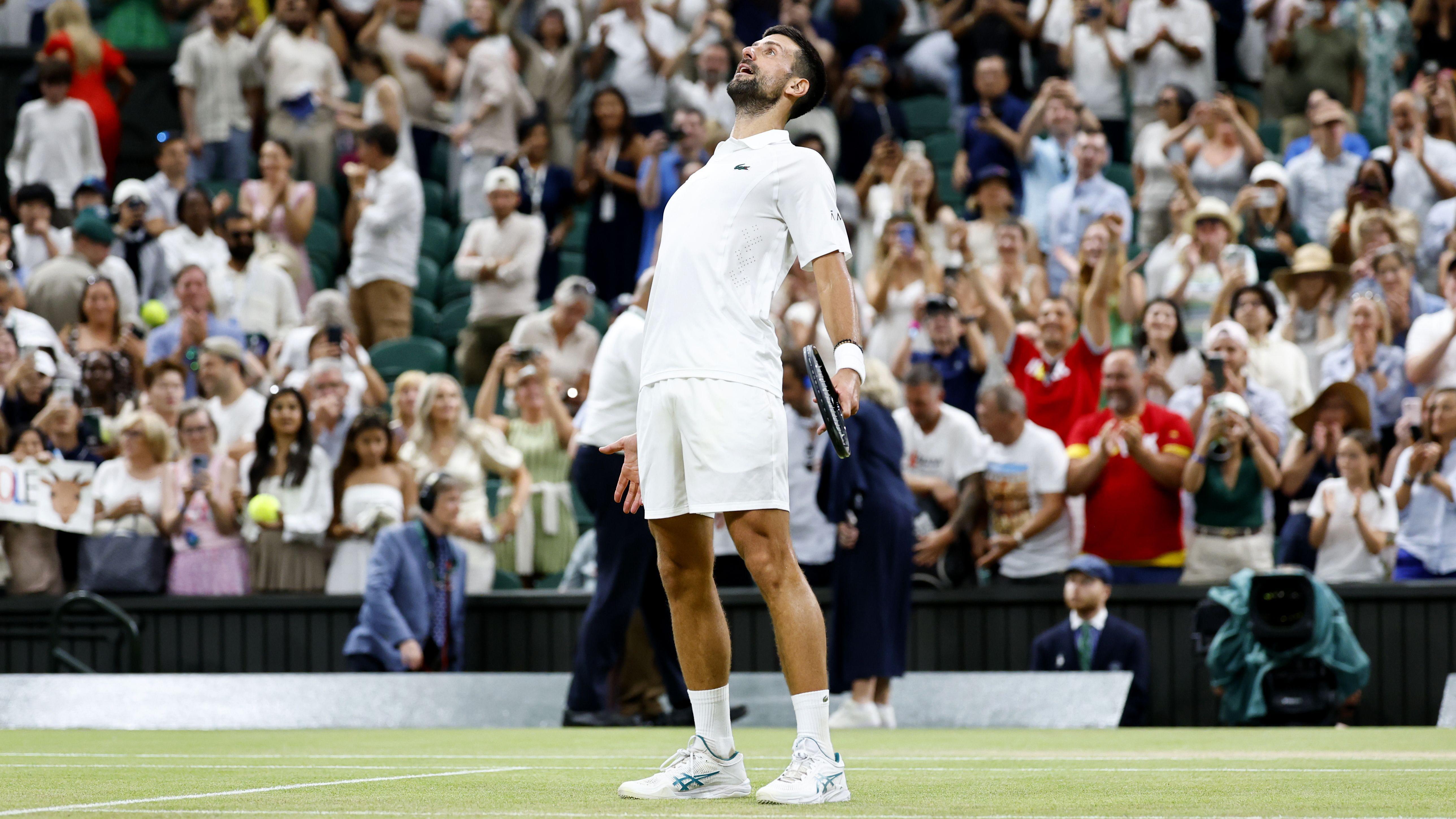 'Ovo nije normalno': Đoković posle maratonskog meča ušao u polufinale Vimbldona 2 novak đoković