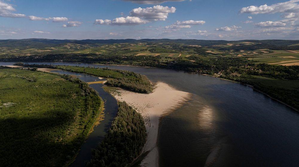 Dunav ponegde kao potok: Dramatične fotografije iz Srbije i regiona 7 dunav, nizak vodostaj dunava, dunav kod novog sada