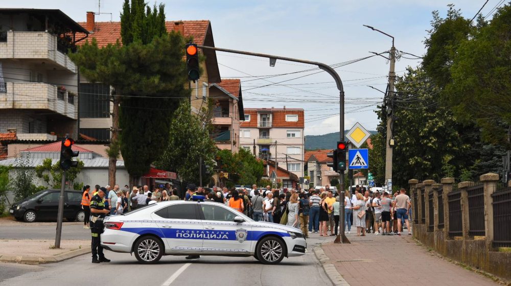 Nišlije blokirale raskrsnicu u Panteleju zbog najavljene gradnje železničke obilaznice 6